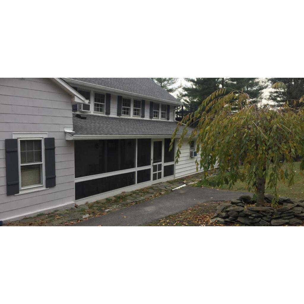 Interlake Rv Park & Campground Rhinebeck Exterior photo