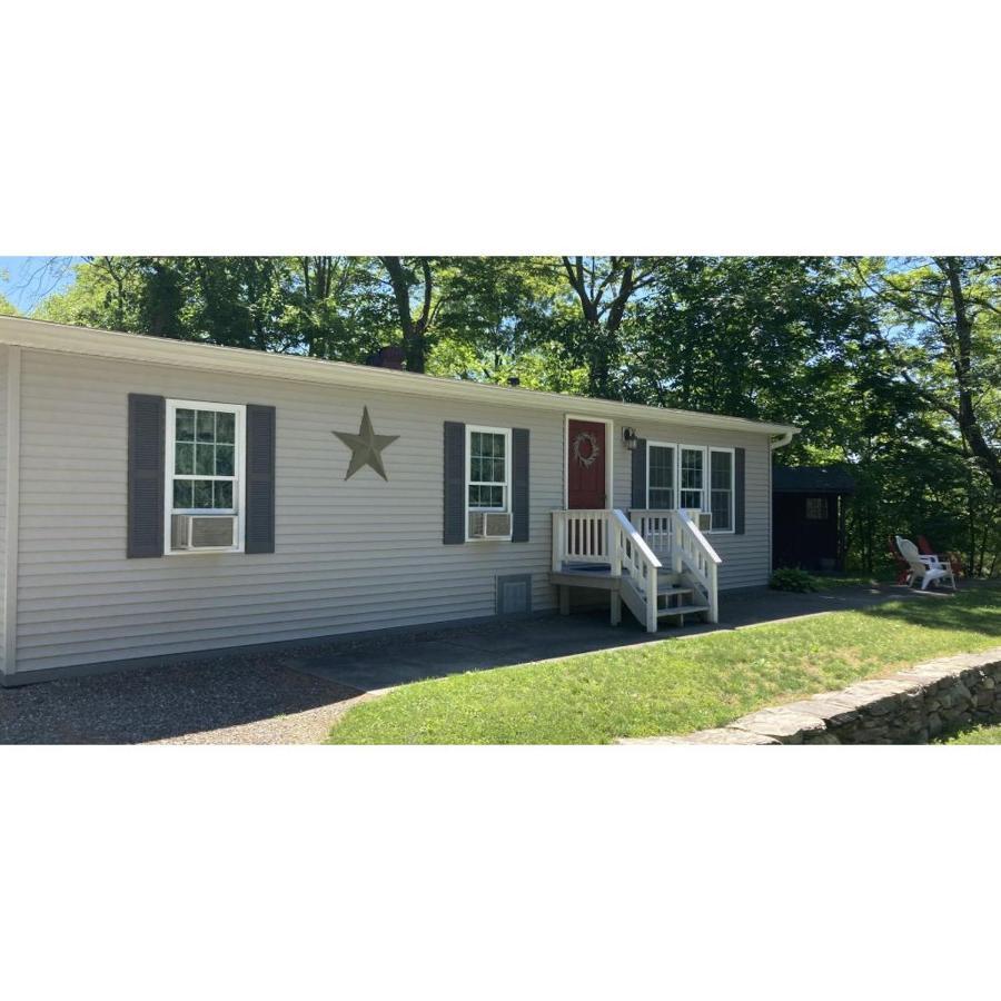 Interlake Rv Park & Campground Rhinebeck Exterior photo